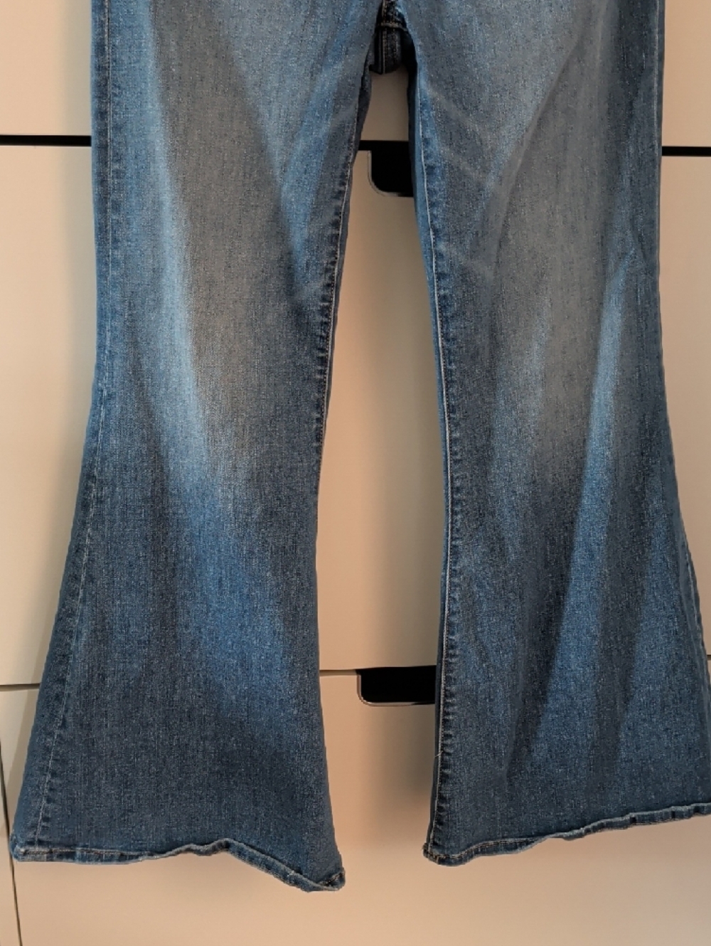 American Eagle - Festival Flare Jeans - 10 Short - Picture 4 of 11
